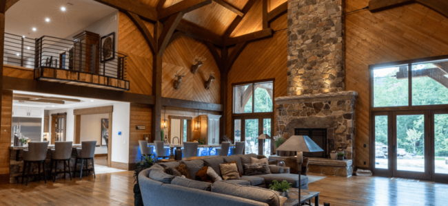 10 Must-Have Features for Your Mountain Home